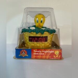 Westclox Looney Tunes Tweety Flowerbasket Nightlight Alarm Clock #32403 NIB 1999